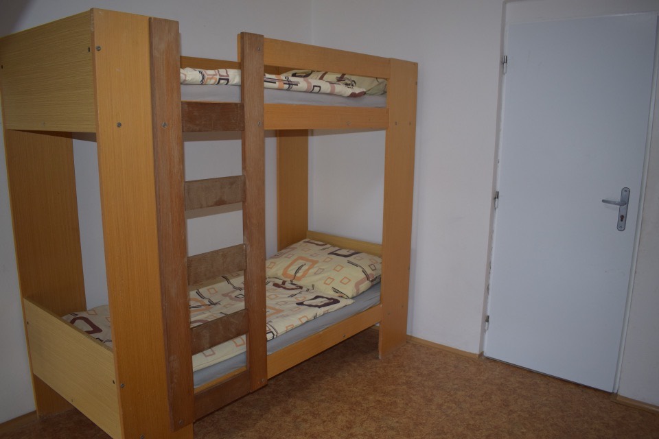 Vícelůžkový pokoj ve staré budově